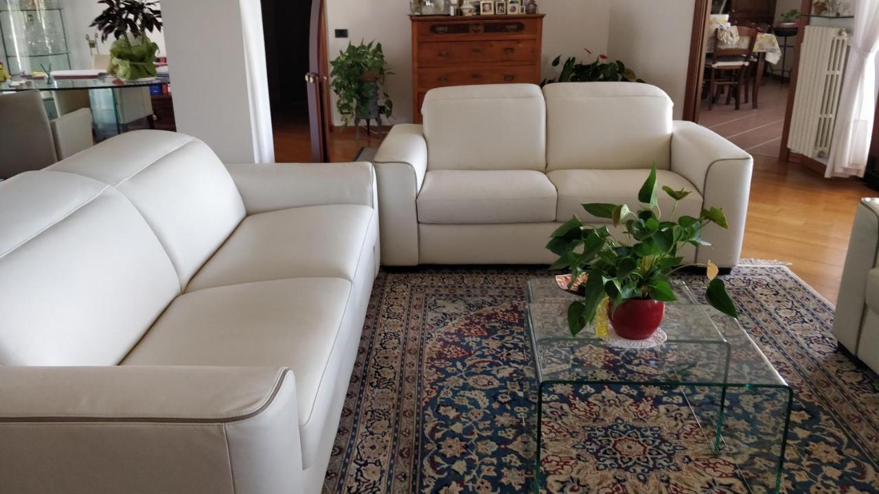 Marinella B&B Cornale Ruang foto