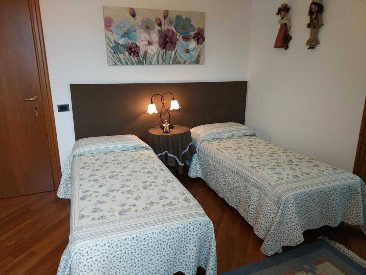 Marinella B&B Cornale Bagian luar foto