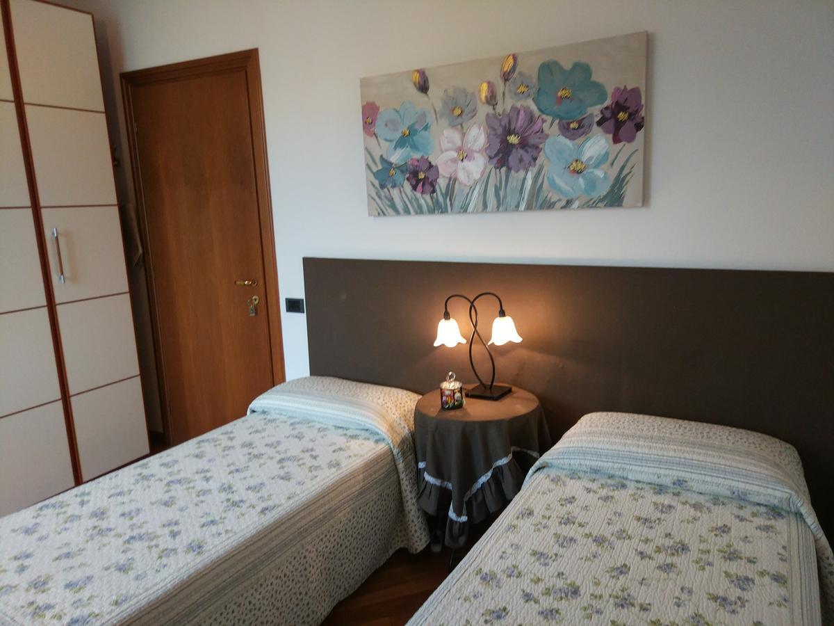 Marinella B&B Cornale Bagian luar foto