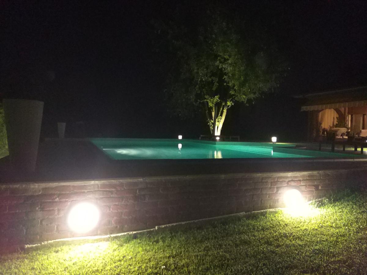 Marinella B&B Cornale Bagian luar foto