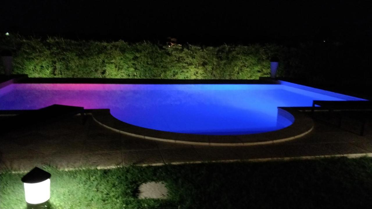 Marinella B&B Cornale Bagian luar foto