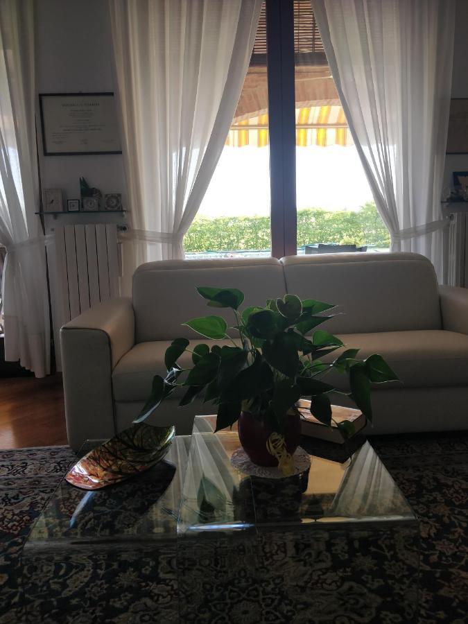 Marinella B&B Cornale Bagian luar foto